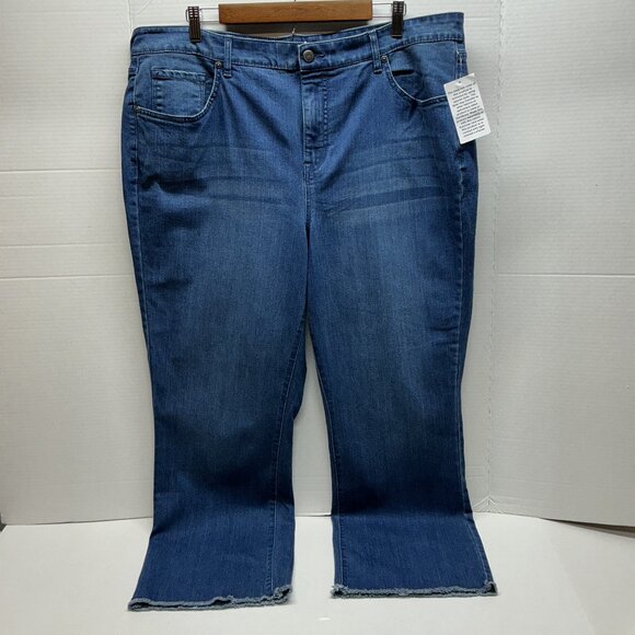 22W JEANS TRUE DENIM Straight Leg Frayed Jeans NWT SUPER NICE! IML! QVC JEANS - Picture 1 of 11